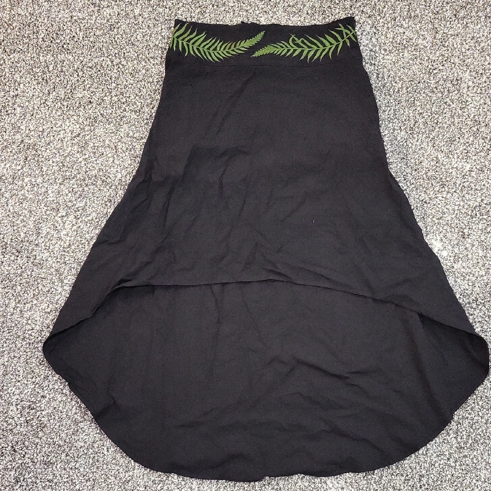Dark Cottage Skirt